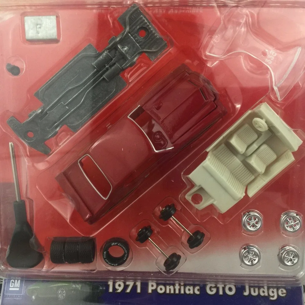 Johnny Lightning Model Kit 1971 71 Pontiac GTO Judge Red Car Die Cast 1/64 Scale